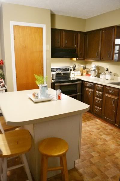 Kitchen Makeover Pictures on Before And After Kitchen Makeover Pictures  Mouse Over Effect