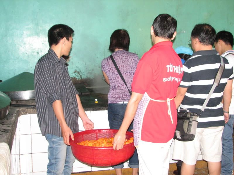 Doves Club - Bữa Ăn Đầu Năm , Thắm Tình Nhân Ái 2011 - 5