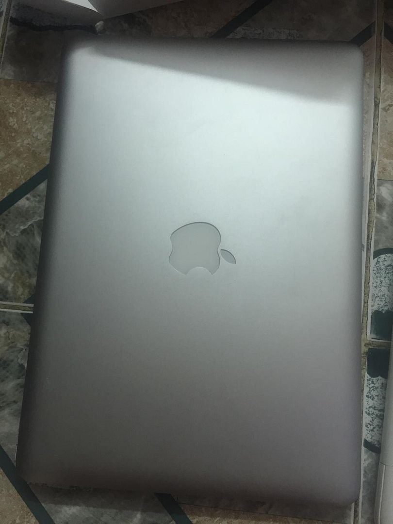 macbook pro i5 - i7 và macbook white - 1