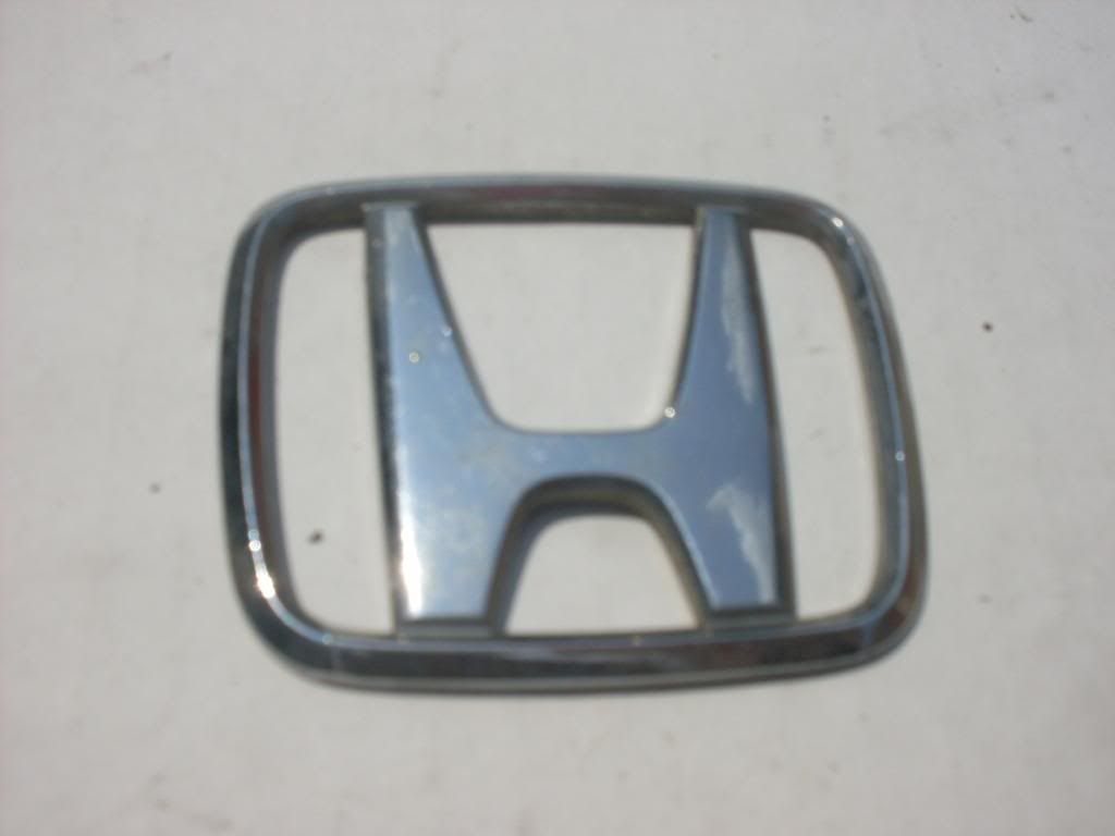 1995 Honda civic hood emblem