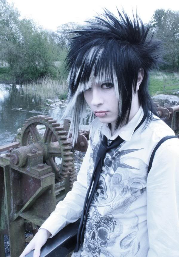 l_95f2669cab2f4077842af08be57b993b.jpg chris dakota image by fukinoverdose