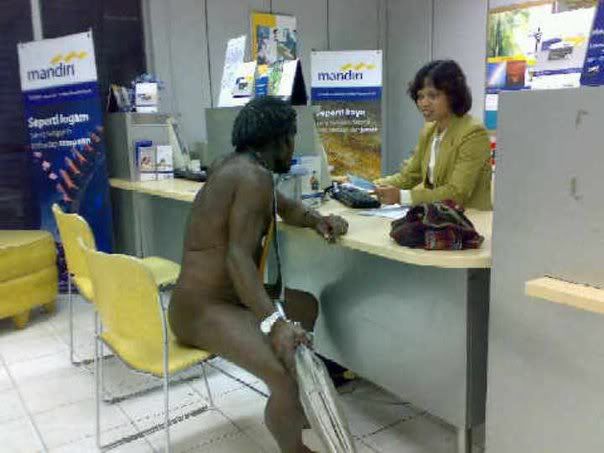 [Image: TELANJANGDIDEPANTELLER.jpg]